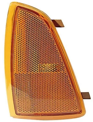 Depo Side Marker Light Assembly for 1994-1997 Chevrolet S10 332-1531R-US - Image 1 of 4