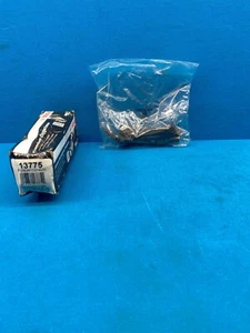 Sensor de oxígeno Bosch 13775 para Chrysler Aspen Dodge Mitsubishi 2005-2007 - Imagen 1 de 3