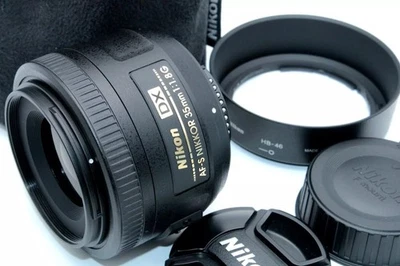 Near Mint Nikon AF-S DX NIKKOR 35mm f/1.8 G Wide Angle Standard Lens from Japan - Image 1 of 4