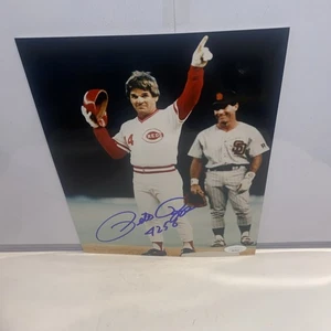 Pete Rose Autographed 8 x 10 Photo with 4258 Inscription JSA COA - Picture 1 of 4