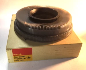 Kodak Carousel Transvue 140 Slide Tray .  TO WATCH SLIDES THIS IS A SQUARE DEAL - Picture 1 of 7