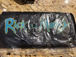 Caja de botín DX Rick and Morty Portal Manta de picnic Exclusiva Caja de botín Mayhem - Imagen 1 de 1