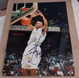 Jerry Stackhouse North Carolina Tar Heels SIGNED AUTOGRAPHED 8x10 Photo COA - Picture 1 of 1