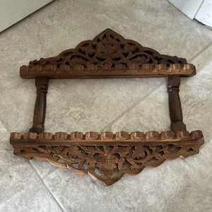 Vintage Handmade Ornate Carved Wood Wooden 24 Teaspoon Wall Spoon Display Shelf - Picture 1 of 4