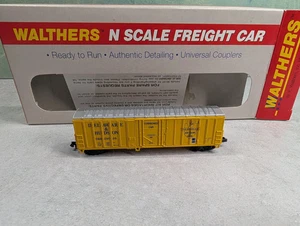 USED Walthers 932-8807 N Scale NA 50' Ext Post Box Car D&H #28026 READ - Picture 1 of 7