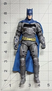 Modellino McFarlane DC Batman Wired Cape Flash Movie 2025 variante scala 7" - Foto 1 di 3