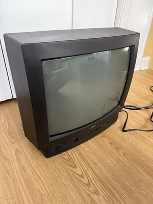 JVC C-13210 CRT 13-Inch TV VTG Gaming Color Television TESTED Working - Image 1 of 4