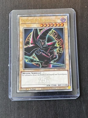 Yu-Gi-Oh! Dunkler Magier RA04 Quarter Century Secret Rare Near Mint 1st - Bild 1 von 4