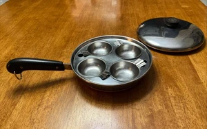 Vintage Pre 68 REVERE WARE 8" Pan/Skillet Lid Cover & Egg Poacher 4 Cups Holder - Picture 1 of 8