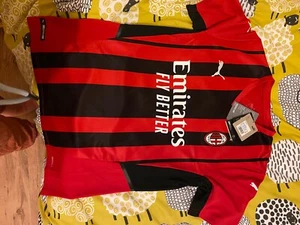 AC Milan football shirt 2021/2022, brand new. Size small - Picture 1 of 2