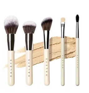 HALEYS Beauty Makeup Brush Set, Streak-Free Blending Premium Soft Bristles 5 Pk - Picture 1 of 3
