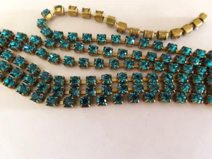 4.5 Feet Swarovski Rhinestone chain 32pp Blue Zircon/Brass. - Picture 1 of 2