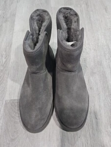 Ugg Classic Short Boot Gray Size 5 Woman - Picture 1 of 5