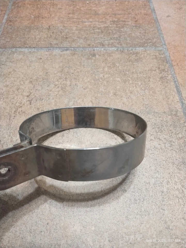 Suzuki TL1000R and TL1000S Yoshimura RS3 Muffler Bracket Hanger - Image 1 of 4