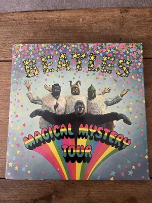 The Beatles – Magical Mystery Tour - 7" EP Vinyl Mono MMT-1 Booklet and Lyrics - Image 1 of 4