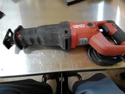Sierra recíproca con cable Hilti WSR 1000 120 voltios 9 amperios  Foto 1 de 4