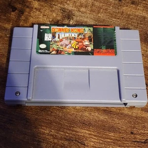 Donkey Kong Country (Super Nintendo Entertainment System, 1994) - Picture 1 of 4