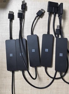 1pc Microsoft Wireless Display Adapter 4K UTH-00001 - Model 1942 latest 3rd Gen - Picture 1 of 4