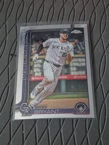 Tarjeta de béisbol Kris Bryant 2025 Topps cromada - Imagen 1 de 2