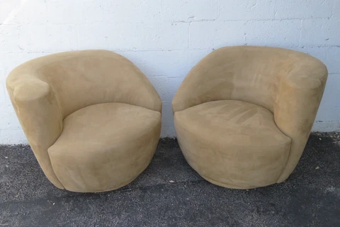 Vladimir Kagan Style Nautilus Swivel Cork Screw Lounge Chairs a Pair 3442 Cover