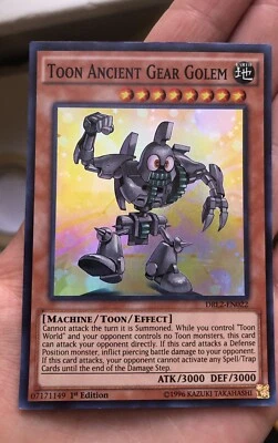 Yu-Gi-Oh! TCG Toon Ancient Gear Golem DRL2-EN022 1st Edition Super Rare NM Holo - Image 1 of 4