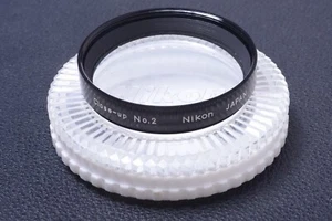 ✅ NIKON CLOSE-UP NO.2 52MM FILTER GENUINE LENS OR CAMERA SCREW IN W/ KEEPER 27-2 - Picture 1 of 2