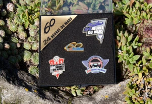 SET 4 VINTAGE AUTOMOBILE CAR PINS / BUTTONS # RALLY 24 HOURS DU MANS FRANCE - Bild 1 von 2