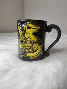 Universal Orlando Wizarding World of Harry Potter Loyal Bufflepuff Kaffeebecher - Bild 1 von 4