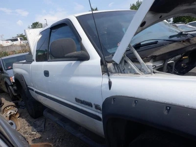 Chassi ECM Body Control BCM Fits 98 01-02 DODGE 2500 PICKUP 30683336 - Imagem 1 de 4