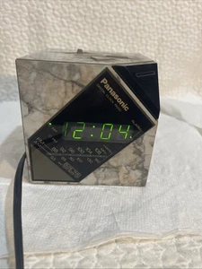 Vintage Panasonic RC-60 FM/AM Digital Clock Radio - Picture 1 of 6