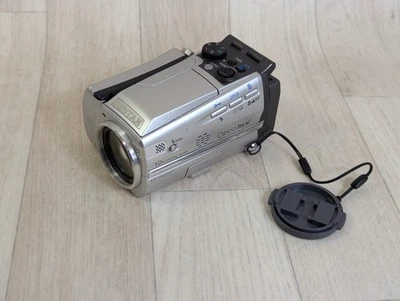 Pentax Optio MX 3.2MP Digital Camcorder - Untested As No Charger  - Image 1 of 4