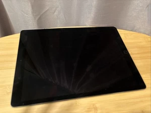 Apple iPad Pro Tablet with Retina Display - Afbeelding 1 van 5