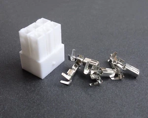 YAESU FT-1000MP MARK 5 MKV Six Pin 6-Pin DC POWER Connector Plug FP-29 New - Picture 1 of 2