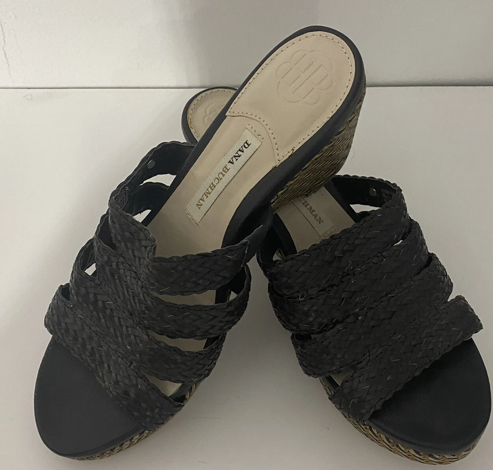 Dana Buchman Women's Wedge Platform Sandals Size 8 MED Black Woven Cork Heels  - Image 1 of 4