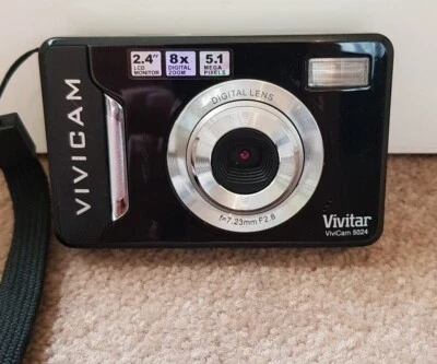 Vivitar Vivicam 5024 5.1MP Compact Digital Camera Black in good Working conditio - Image 1 of 4