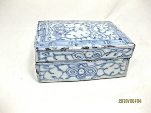 ANTIQUE CHINESE PORCELAIN SCHOLARS INK BOX - Picture 1 of 12