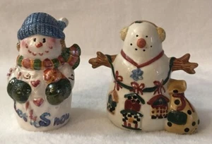 Sakura Snowman Pair Salt & Pepper Shakers Christmas Table Holiday Winter - Picture 1 of 12
