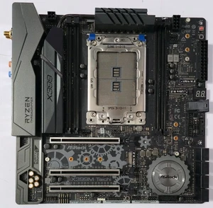 ASRock X399M Taichi scheda madre AMD X399 socket TR4 micro ATX - Foto 1 di 4
