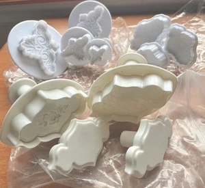 9 Nuevos CORTADORES de Fondant de Émbolo de Placa de Encaje Floral Decoración de Pasteles Lote Graduados - Imagen 1 de 1