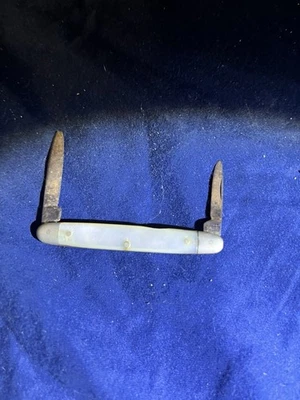 Antique Miller Bros Meriden MOP Equal End Pen Pocket Knife - Pre 1920 - Image 1 of 4