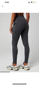 Fabletics Pureluxe Oasis High Waisted Tight Leggings Side Pockets Black Medium - Picture 1 of 2