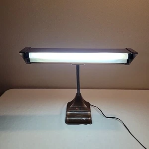 Vintage "FLEXARM" METALL BÜRO SCHREIBTISCHLAMPE - FUNKTIONIERT SUPER! - Bild 1 von 7