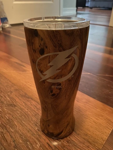 NHL Hockey Tampa Bay Lightning 20 oz Metal Tumbler - Wood Grain Tall Travel Cup Cover
