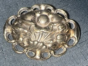 Antique Art Nouveau Repousse PUFFY GOLD Flower Filled Bouquet Brooch Pin - Picture 1 of 6