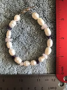 Fresh Water Rice Pearl With Amethyst & Rose Quartz Chips Bracelet - Picture 1 of 5