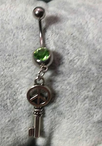 PIERCING OMBELICO CHIAVE PACE PEACE NAVEL BELLY BARS 316L SURGICAL STEEL 1,6 MM - Picture 1 of 1