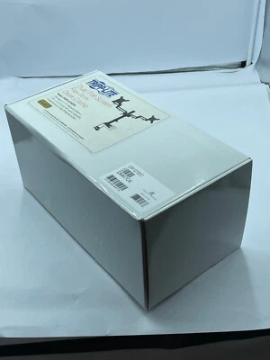 Tripp Lite Dual Flex Arm Desk Clamp 13" - 27"  DM87C6 DDR1327SDFC. OPEN BOX. - Image 1 of 2
