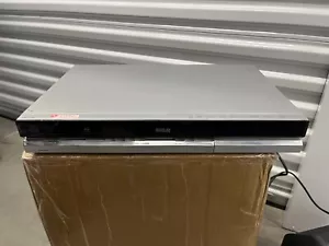 RCA DRC8060N DVD-Recorder mit HDMI & Progressive Scan - Einschalten, ungetestet - Bild 1 von 6