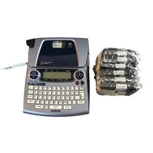 Etichettatrice Brother P-Touch PT-1830 con 6 nuovi nastri per etichette inchiostro nero 12 mm - Foto 1 di 5