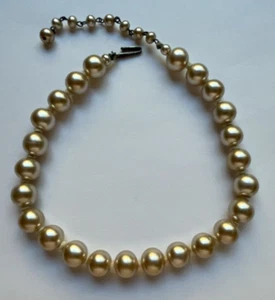 Vintage Faux Pearl Choker Necklace 12" - Picture 1 of 4